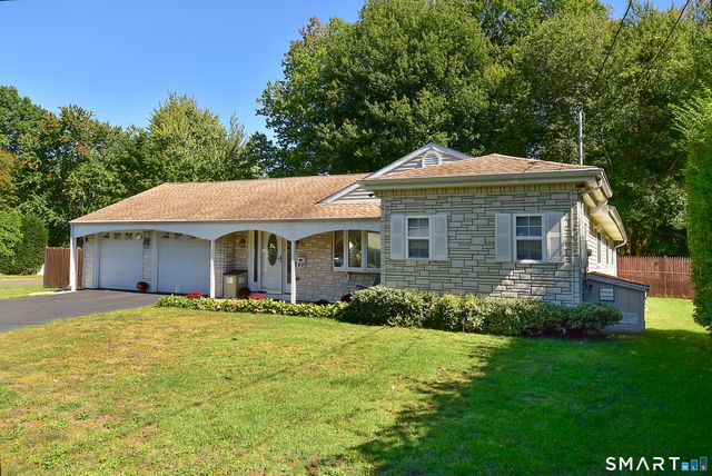49 Green Manor Avenue, Windsor, CT 06095