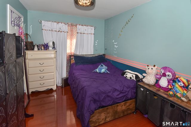 49 Green Manor Avenue, Windsor, CT 06095