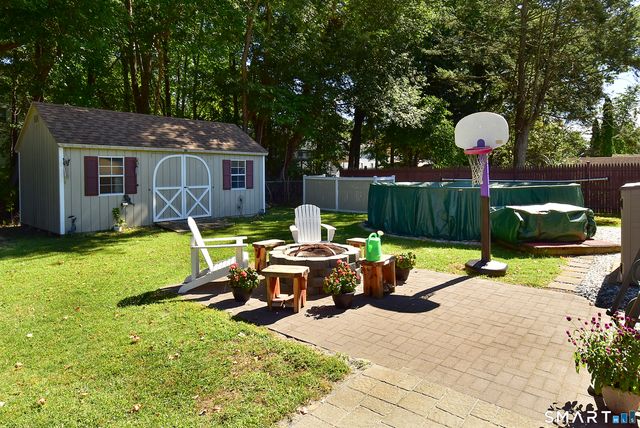 49 Green Manor Avenue, Windsor, CT 06095