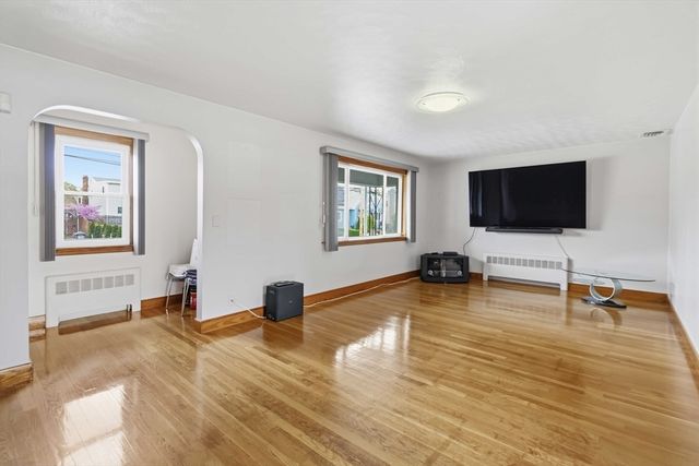 63 Taft St, Revere, MA 02151