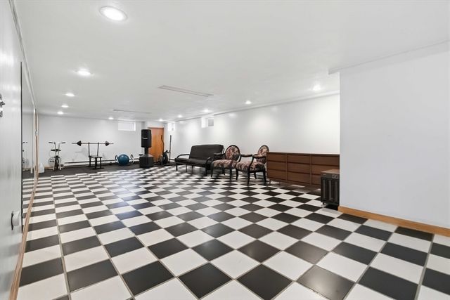 63 Taft St, Revere, MA 02151