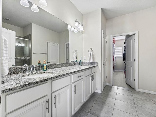 3953 Black Olive Lane 3953, Hollywood, FL 33021