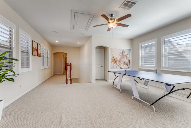 6803 Hawks Nest Court, Dallas, TX 75227