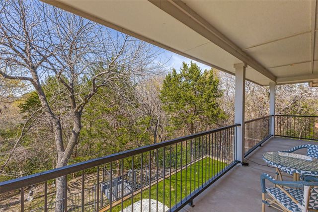 6803 Hawks Nest Court, Dallas, TX 75227