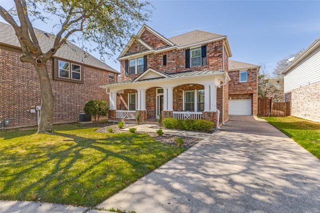 6803 Hawks Nest Court, Dallas, TX 75227