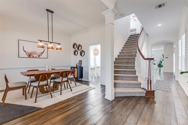 6803 Hawks Nest Court, Dallas, TX 75227