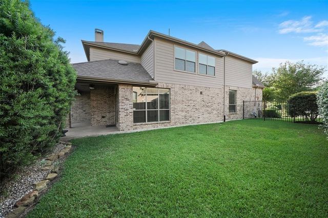 63 Vershire Circle, The Woodlands, TX 77354