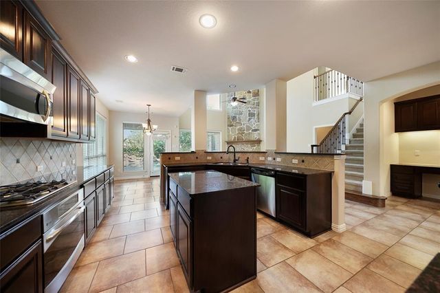 63 Vershire Circle, The Woodlands, TX 77354