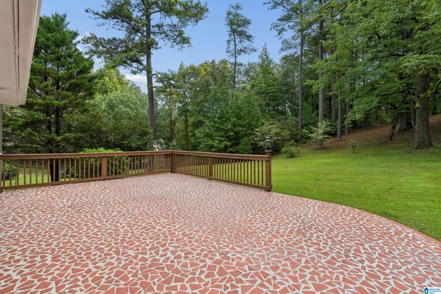 923 PINEHAVEN DRIVE, Hueytown, AL 35023