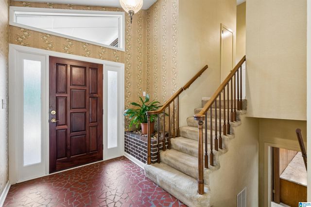 923 PINEHAVEN DRIVE, Hueytown, AL 35023