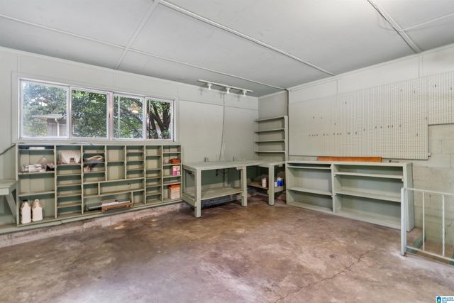 923 PINEHAVEN DRIVE, Hueytown, AL 35023