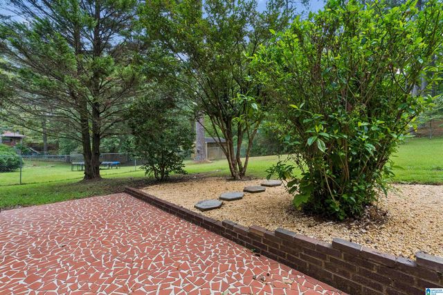 923 PINEHAVEN DRIVE, Hueytown, AL 35023