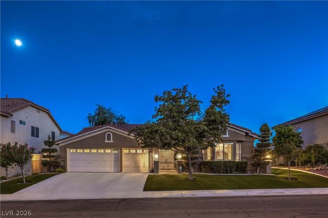 7869 Mosaic Harbor Avenue, Las Vegas, NV 89117