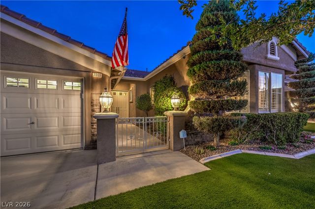 7869 Mosaic Harbor Avenue, Las Vegas, NV 89117