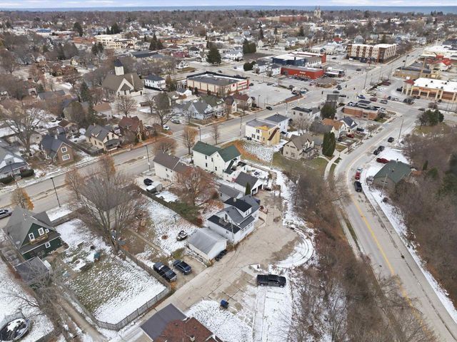 1507B Erie Avenue, Sheboygan, WI 53081