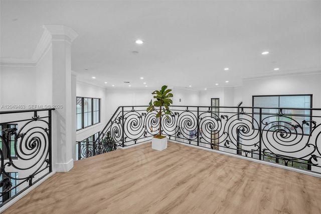 13783 NW 19th Street, Pembroke Pines, FL 33028