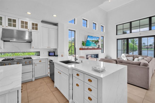 13783 NW 19th Street, Pembroke Pines, FL 33028