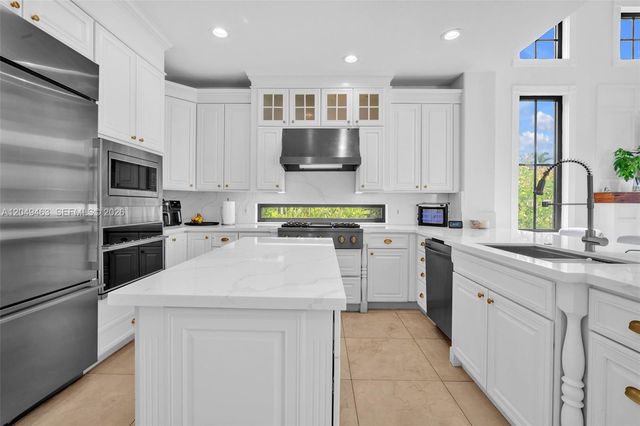 13783 NW 19th Street, Pembroke Pines, FL 33028