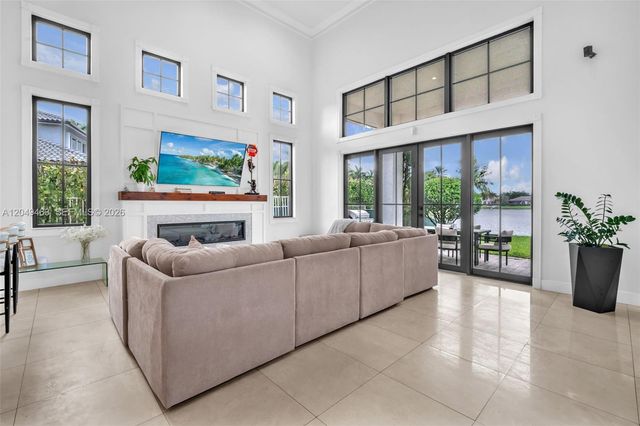 13783 NW 19th Street, Pembroke Pines, FL 33028