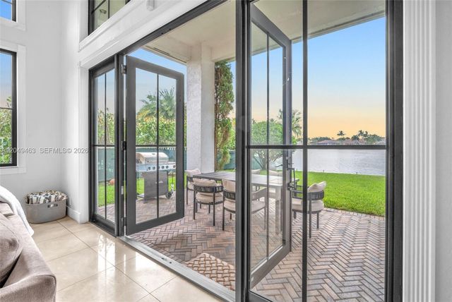 13783 NW 19th Street, Pembroke Pines, FL 33028