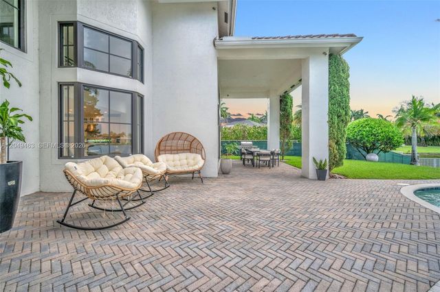 13783 NW 19th Street, Pembroke Pines, FL 33028