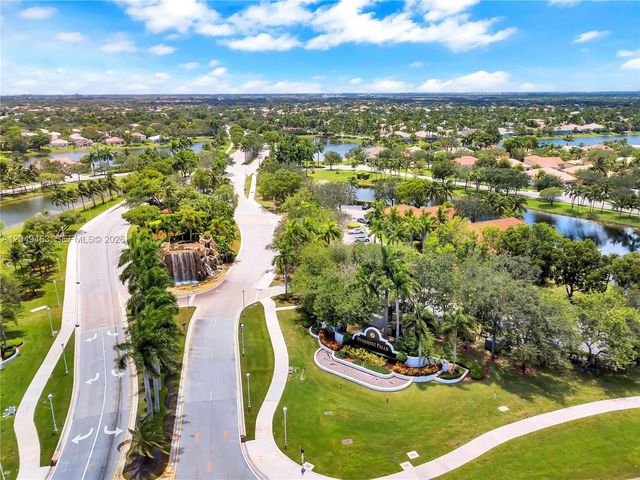 13783 NW 19th Street, Pembroke Pines, FL 33028