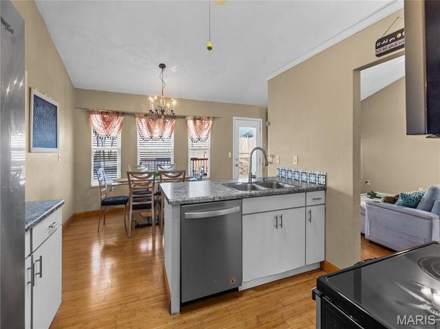 3219 Cloverridge Lane, Shiloh, IL 62221