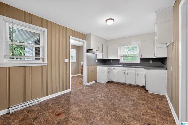 9804 GREENLEE ROAD, Birmingham, AL 35215