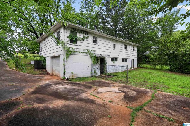 9804 GREENLEE ROAD, Birmingham, AL 35215