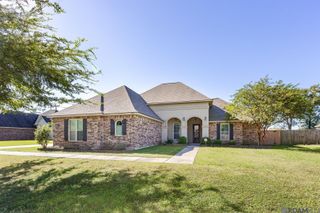 3609 Loup Ln, Brusly, LA 70719