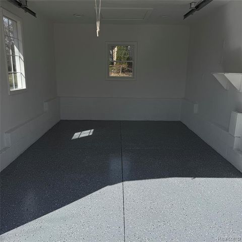 7275 Old Coach Trail, Washington, MI 48094