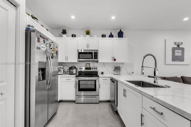 14782 SW 181st Ter, Miami, FL 33187