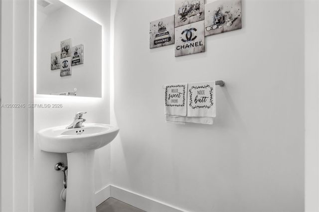 14782 SW 181st Ter, Miami, FL 33187