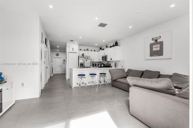 14782 SW 181st Ter, Miami, FL 33187