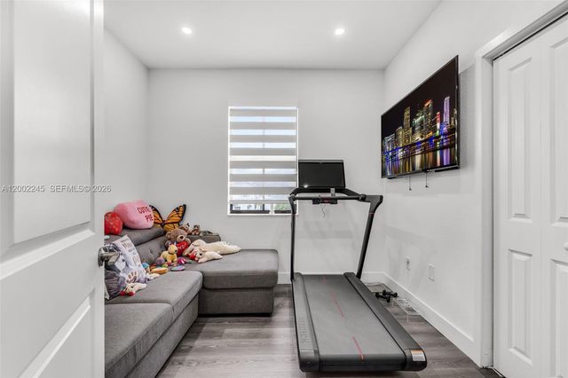 14782 SW 181st Ter, Miami, FL 33187