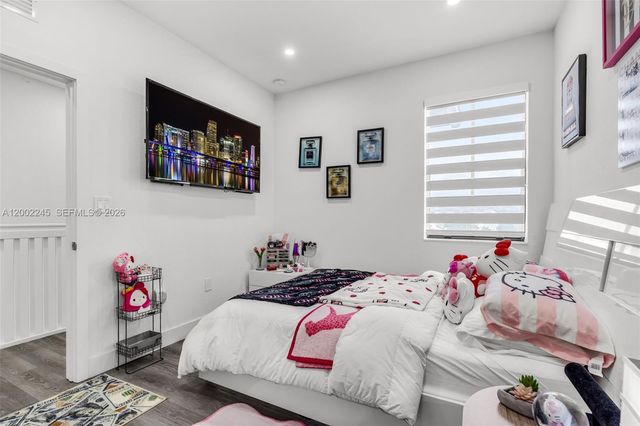 14782 SW 181st Ter, Miami, FL 33187