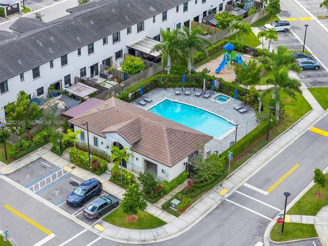 14782 SW 181st Ter, Miami, FL 33187