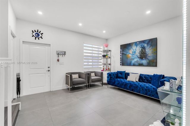 14782 SW 181st Ter, Miami, FL 33187