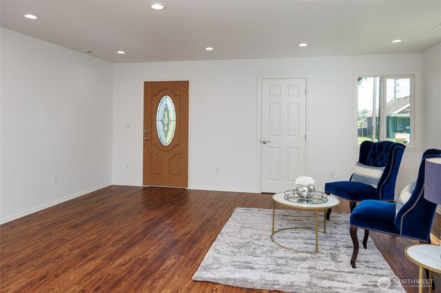 1708 Walnut Street, Everett, WA 98201