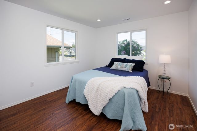 1708 Walnut Street, Everett, WA 98201