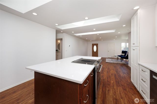 1708 Walnut Street, Everett, WA 98201