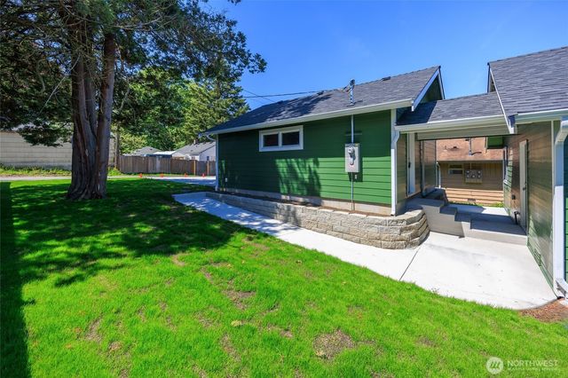 1708 Walnut Street, Everett, WA 98201