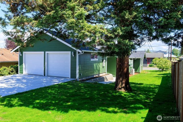 1708 Walnut Street, Everett, WA 98201