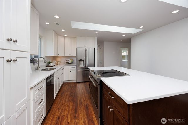 1708 Walnut Street, Everett, WA 98201