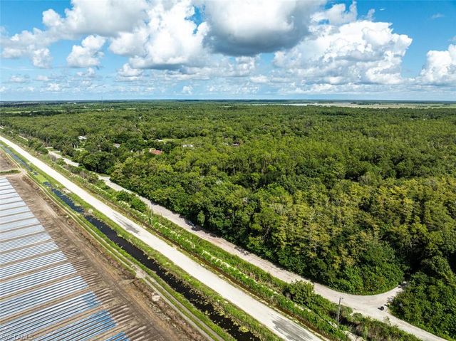 001 SUNNYGROVE AVE, Naples, FL 34114