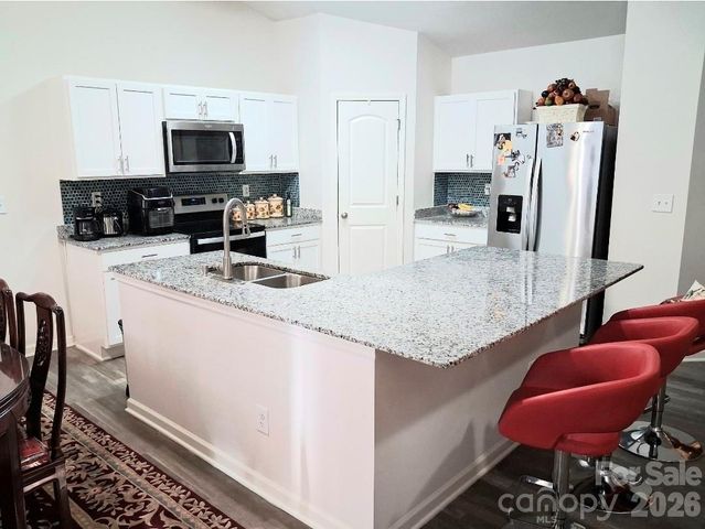 1035 Silvertrace Drive, Salisbury, NC 28144