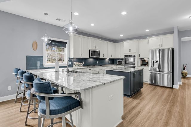 130 Berkshire Drive, Wando, SC 29492