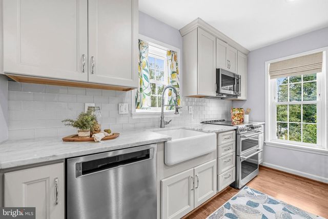 20 S MONTANA ST, Arlington, VA 22204