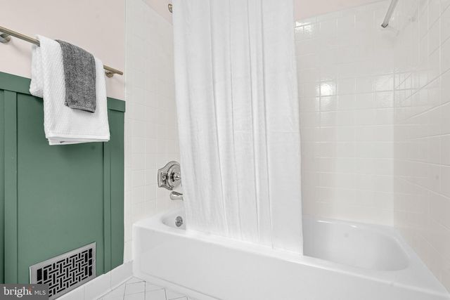 20 S MONTANA ST, Arlington, VA 22204