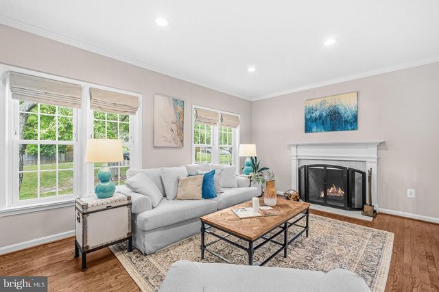 20 S MONTANA ST, Arlington, VA 22204